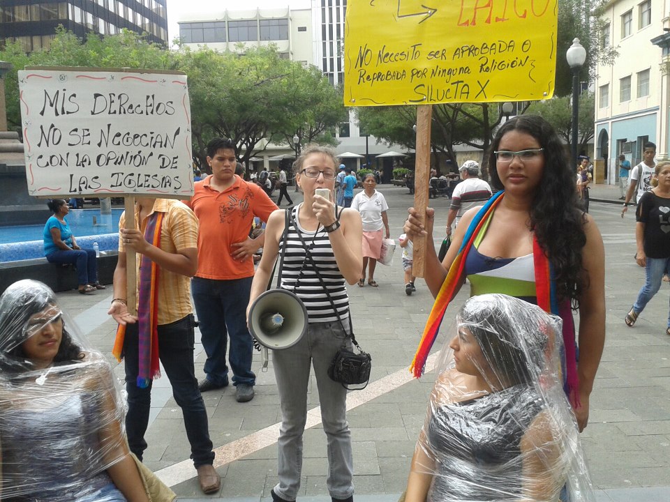 performance dia mujer 2013 (30)