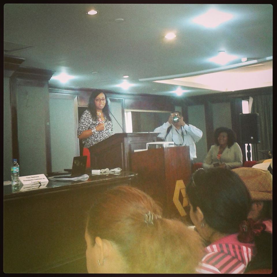 Mujeres asambleístas y bases en diálogo (7)