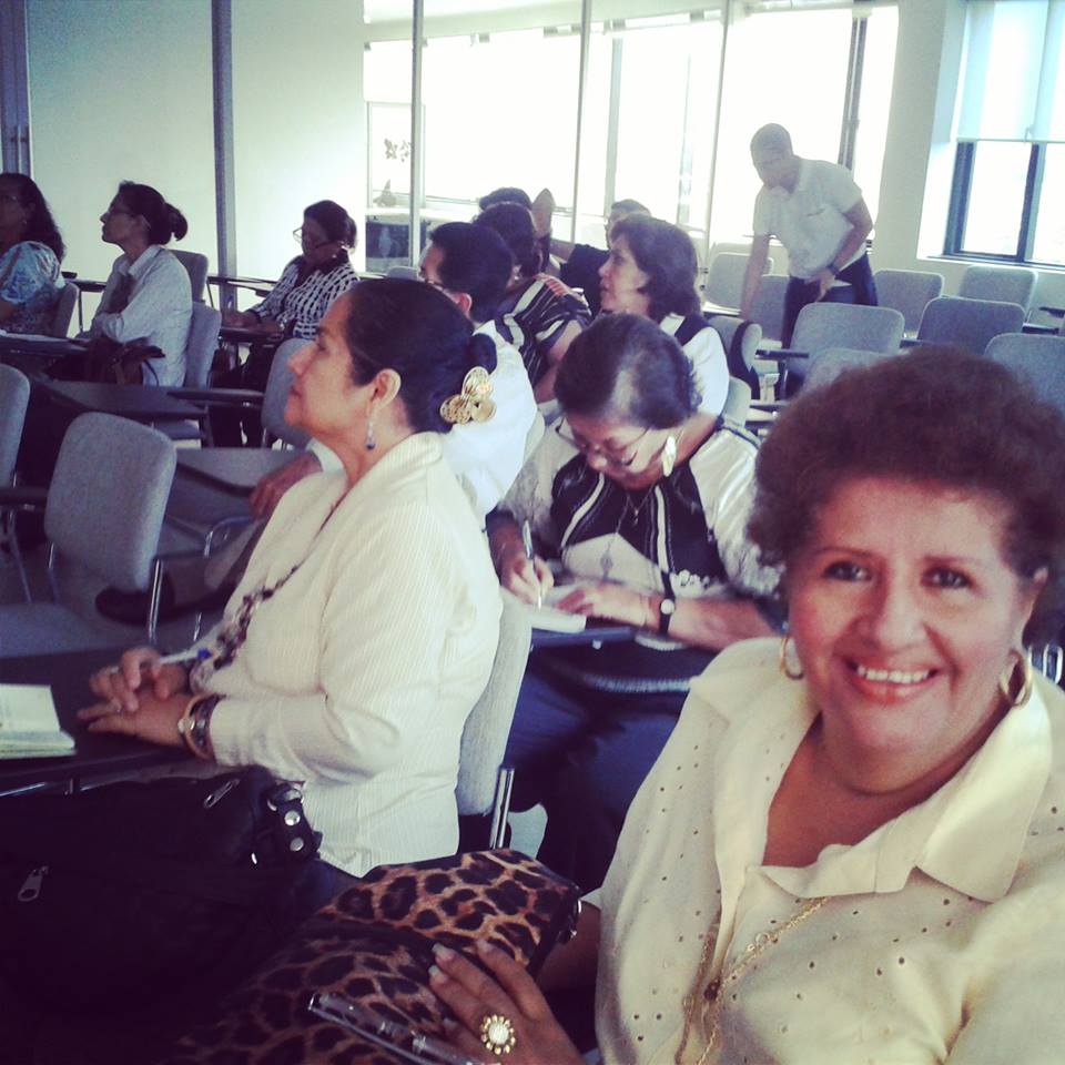 Taller de socialización de veeduria educativa  de Silueta X - Diane Rodriguez (10)