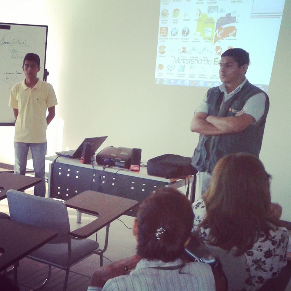 Taller de socialización de veeduria educativa  de Silueta X - Diane Rodriguez (16)