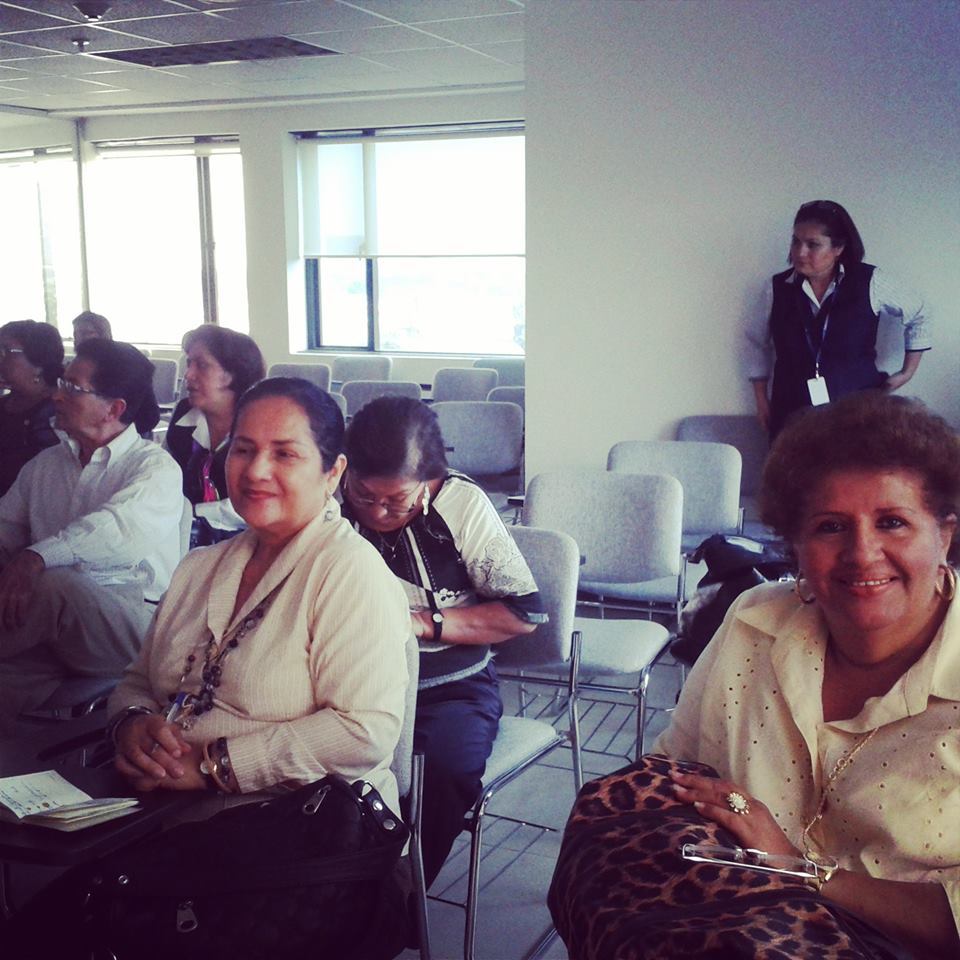 Taller de socialización de veeduria educativa  de Silueta X - Diane Rodriguez (3)