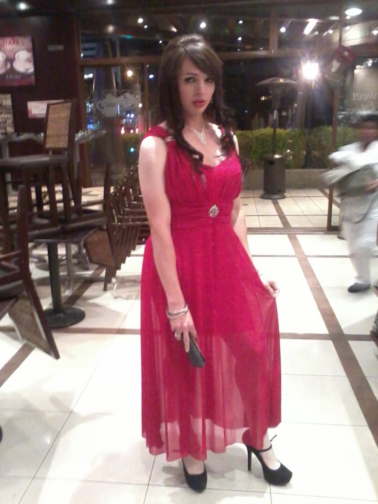 Trans discriminada laboralmente en Sweet and coffee - queja presentada por silueta x