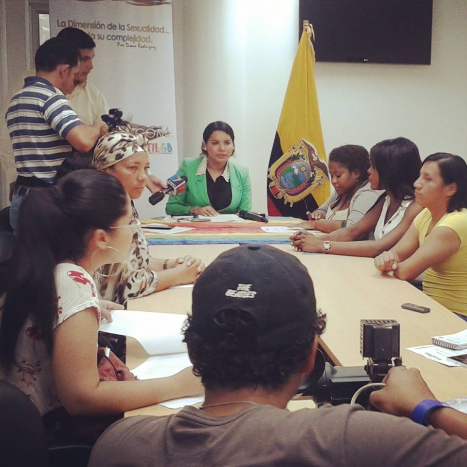 ecuador-y-su-lucha-por-derechos-sin-discriminacion-Siluetax-DianeRodriguez