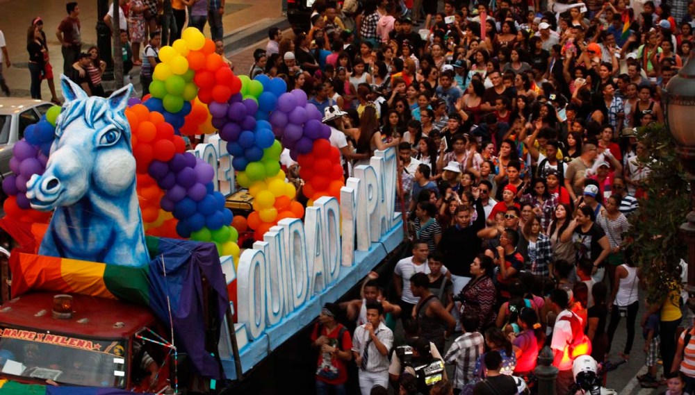 Orgullo y diversidad sexual 2014 - orgullo glbti - orgullo gay guayaquil - asociación silueta x (4)