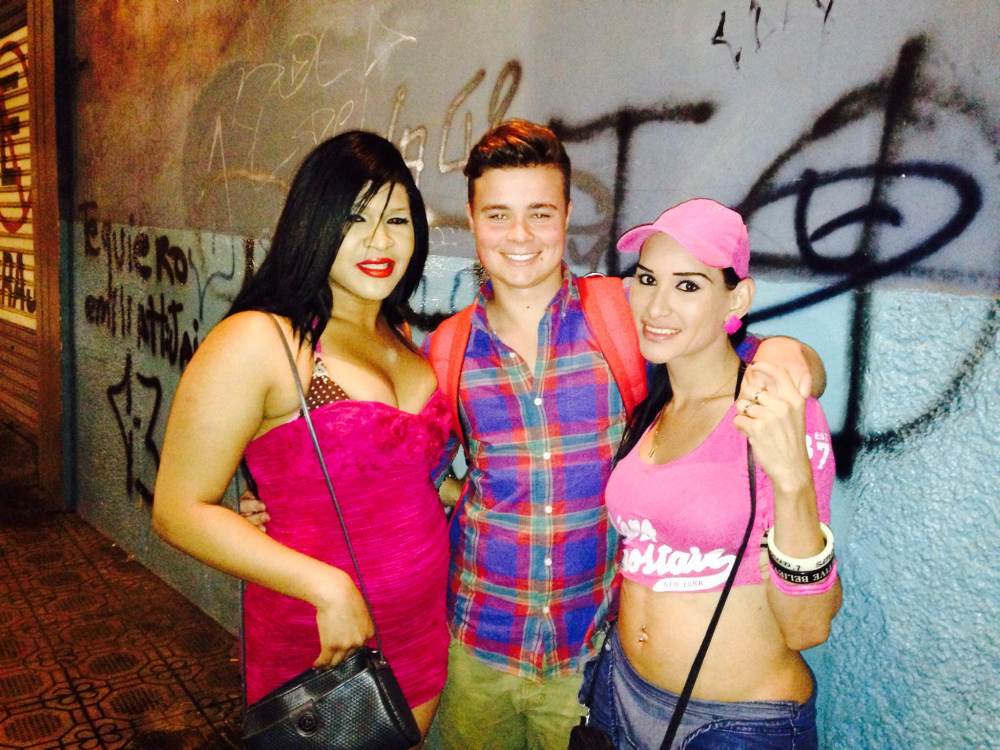 TRANSMASCULINO  DE ESTADOS UNIDOS VISITA A SILUETA X (15)