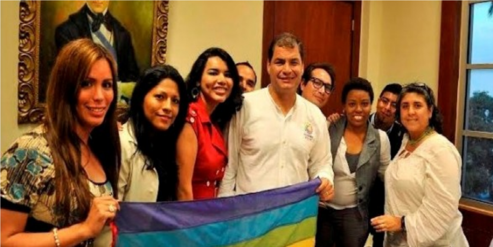 Correa anuncia que parejas gay podrán registrar unión de hecho en la cédula-Siluetax