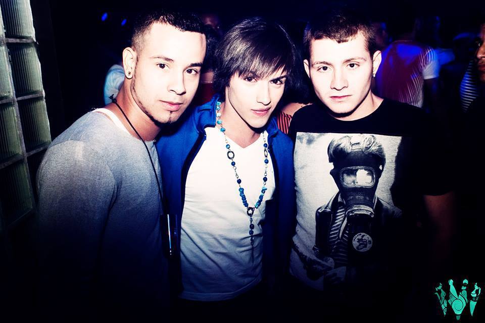 Intentan a asesinar a androgina en Durán - Ecuador -SiluetaX (1)