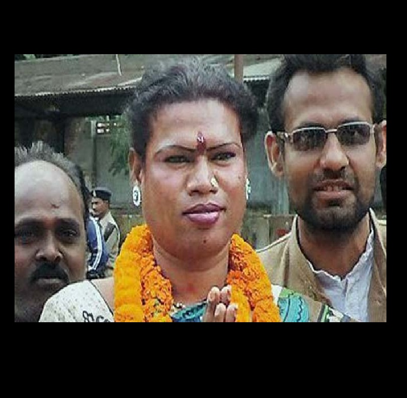 India elige a su primera alcaldesa transexual