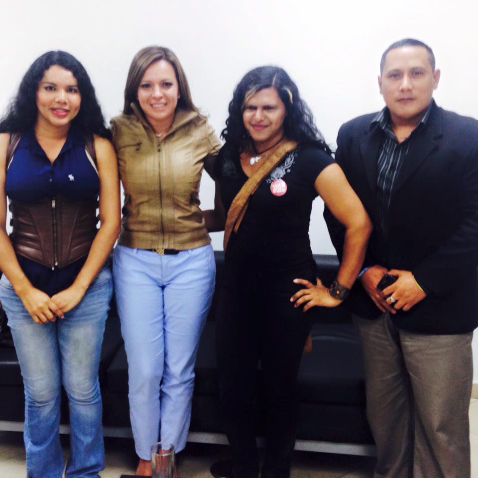 La Asociación Silueta X a través de Diane Rodríguez se reune con la Minista de Justicia Ledy Zuñiga para tratar temas de interes LGBT