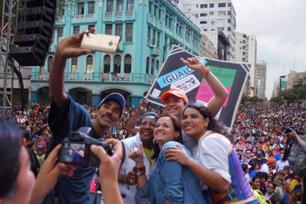 Vista desde la Plataforma del Festival organizada por la Federación Ecuatoriana de Organizaciones LGBTI (4)