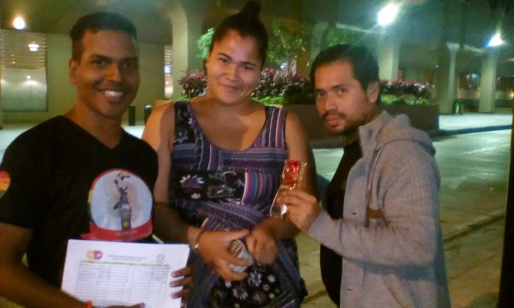 entrega de condones 5.jpg